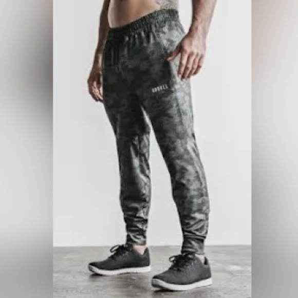 NOBULL Other - No Bull Camo Jogger Pants - Black/Grey Mens Small